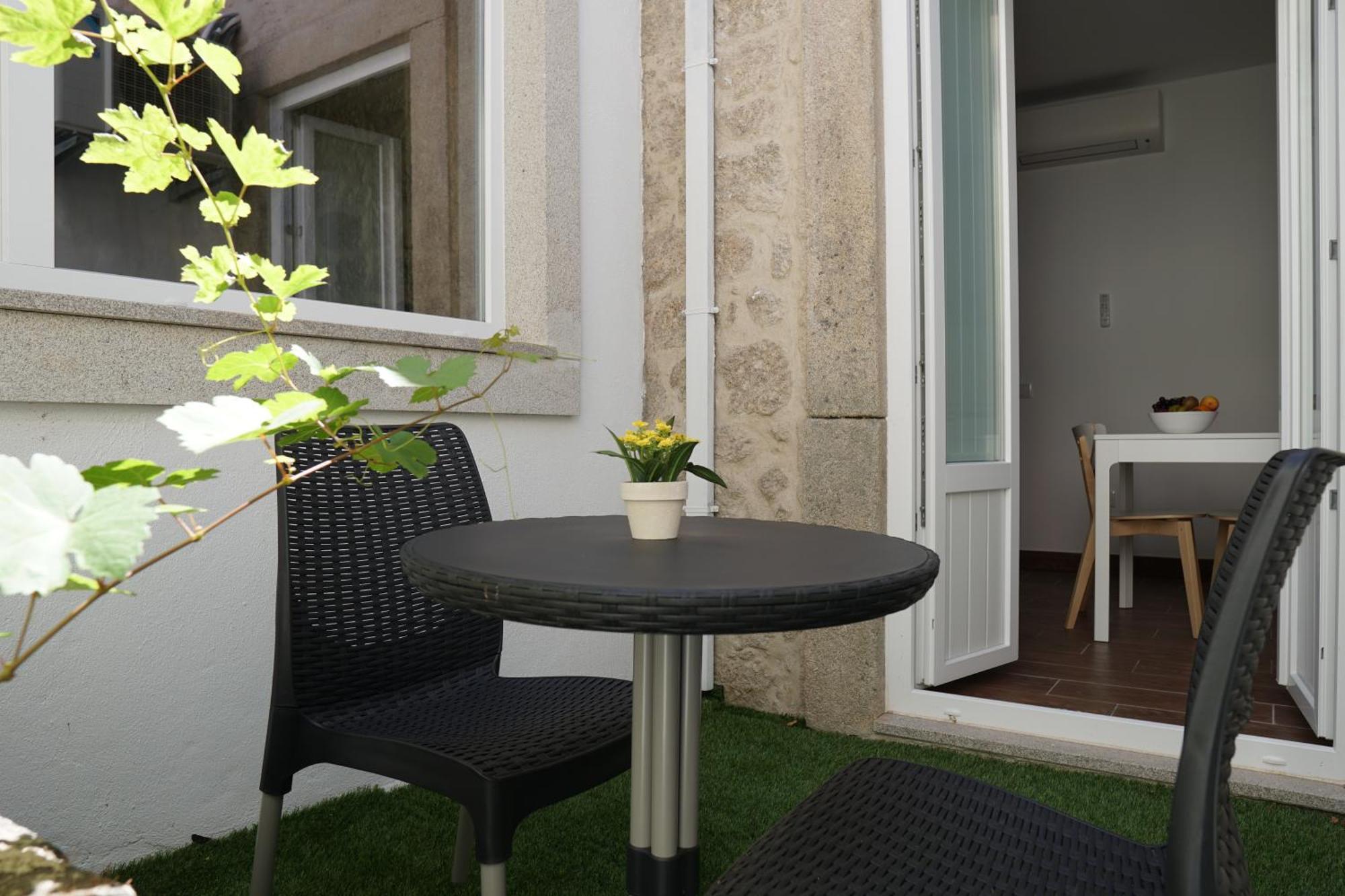 Solar Valadim - Serviced Apartments Castelo Branco  Rom bilde